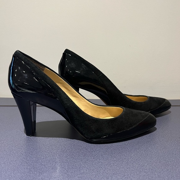Modern Vintage Suede and Patent Leather Heel - Picture 1 of 7